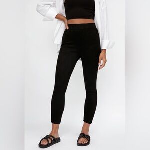 🟣 BOGO! L’Agence Nini Ponte High Rise Crop Pull-On Pant